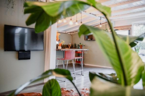 Planty - studio with bath tub